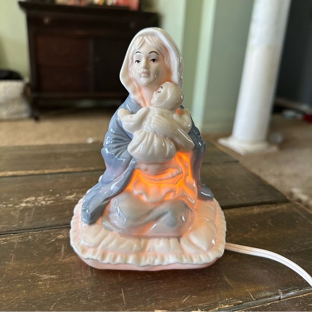 Vintage Ceramic Sculpture Night Light Madonna Mother Mary Child Baby Jesus
